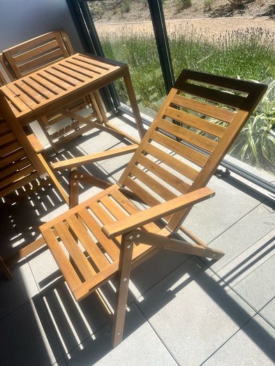 Garden Table and 4 Chairs