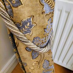Curtains, Lined with matching tiebacks.