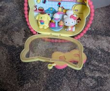 hello kitty toy