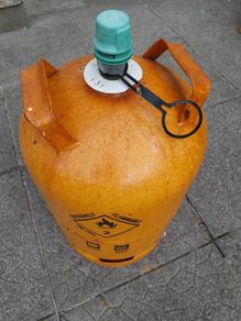 Calor gas cylinder