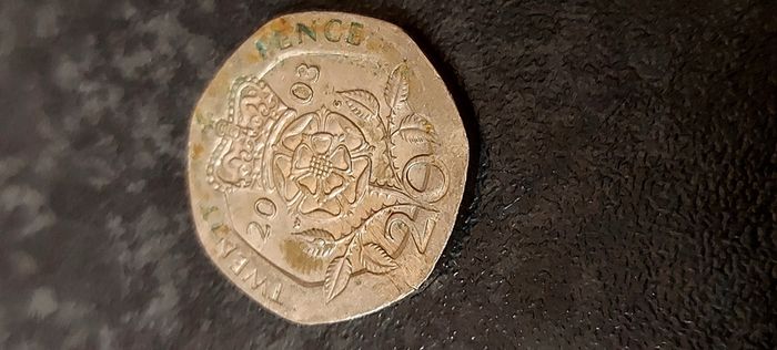 5 x coins,,,sold as is ,see pictures for condition, price includes post to anywhere in Ireland thank you, for the 5