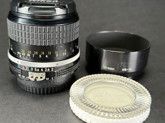 Nikon Ai-s Ais Nikkor 85mm f/2 Portrait MF Manual Lens