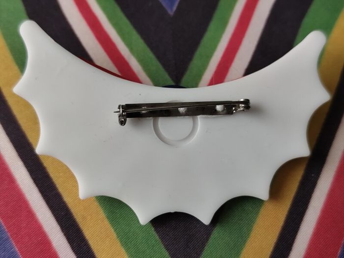 Large Vintage Brooch