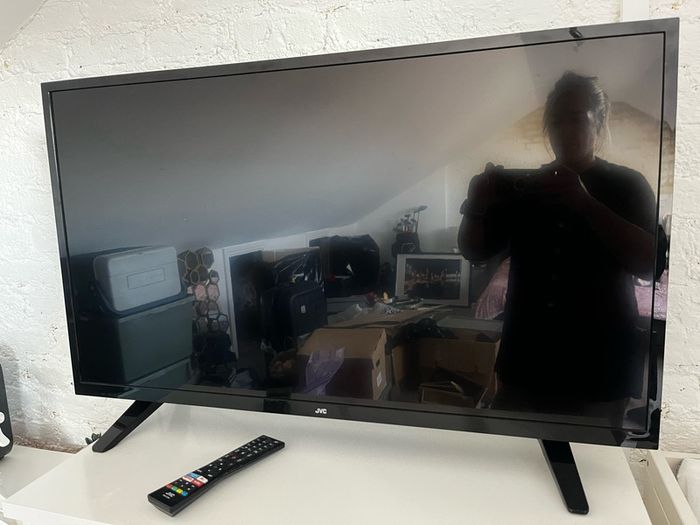 39" Led Smart Tv