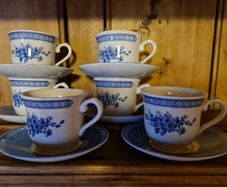 cups & saucers