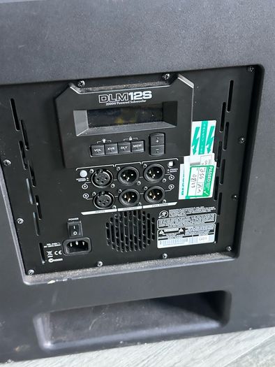 Mackie DLM 12S & DLM12