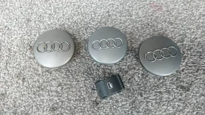 Audi a4 b7 2.0tdi 140 / 170bhp BLB BRE BRD engines turbo injectors sline bumpers seats steering wheel parts breaking saloon estate