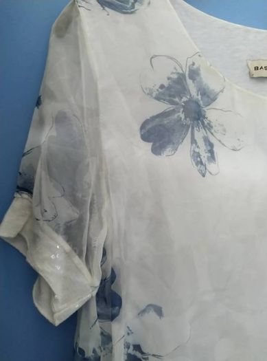 "Bassini" Ladies Top