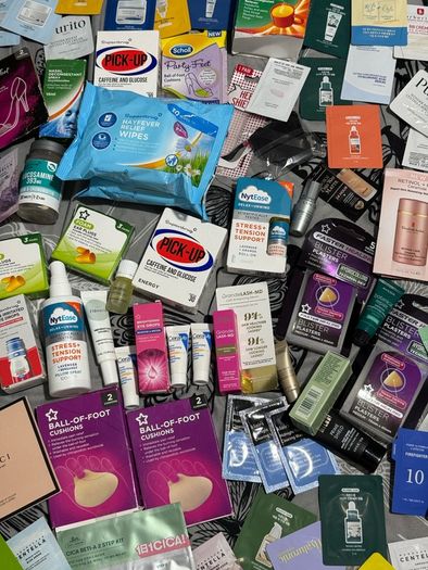 Bargain travel makeup, skin and haircare and more  bundle new