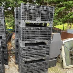 plastic pallet crates
