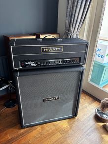 Hi Watt Maxwatt 200W Half Stack