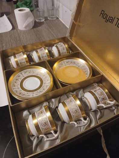 Vintage Royal Chelsea " midas" Dermitase Coffee set,11 piece
