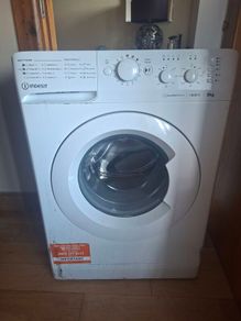 indisit 9kg 1400 spin washing machine
