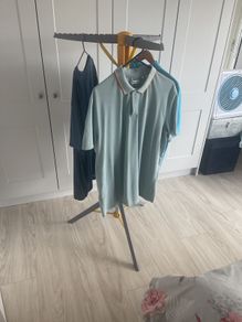Hangaway Clothes Hanger