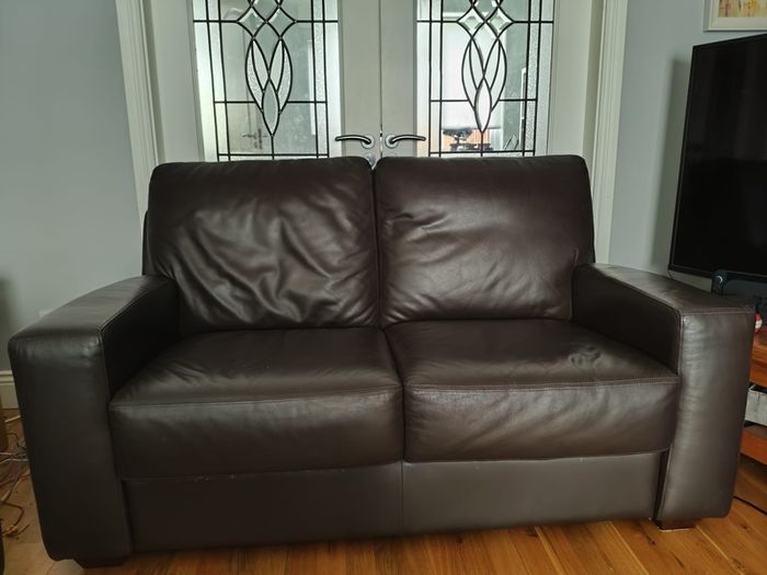 Free leather couches