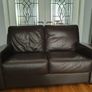 Free leather couches Image 4