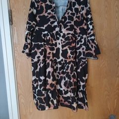 Ladies Long Top/Dress.