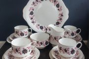 Fabulous Vintage China Tea for Four Teaset, by the Quality Maker Paragon Fine Bone China in the Stylish "Michelle" Pattern