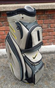 Nike Golf Bag (used).