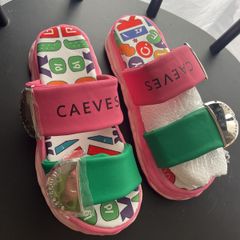 Womens sandals