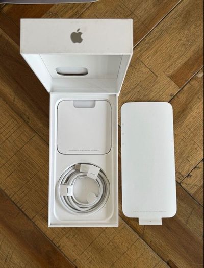 iPhone 15 pro max 512gb unlocked otterbox xt 89% battery