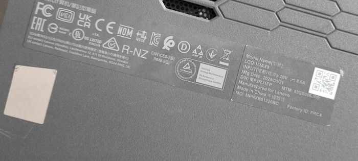 Gaming Laptop Lenovo Loq i5 12450HX 8/12 RTX3050 6gb 95w 16gb Ddr5 512GB Nvme 144hz Win11 Rgb