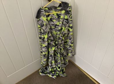 Dressing gown age 11/13