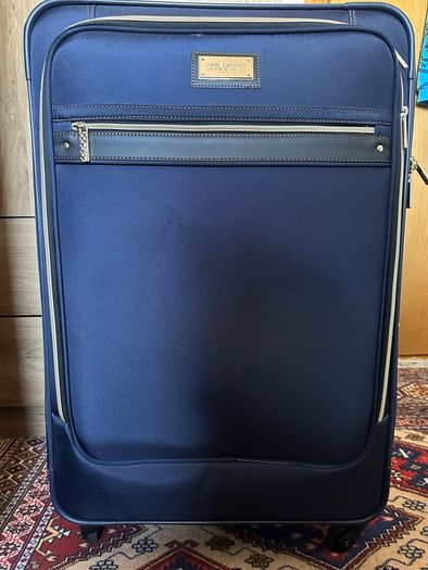 American Travellers  Luggage suitcase large