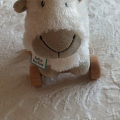Jellycat (Jellykitten)Truffles the Sheep.