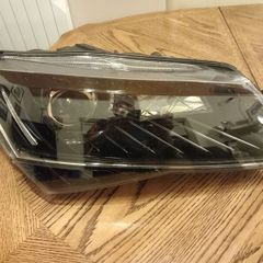 2019 Skoda Superb Xenon Headlight - Drivers Side