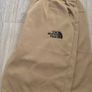 The North face shorts Image 5