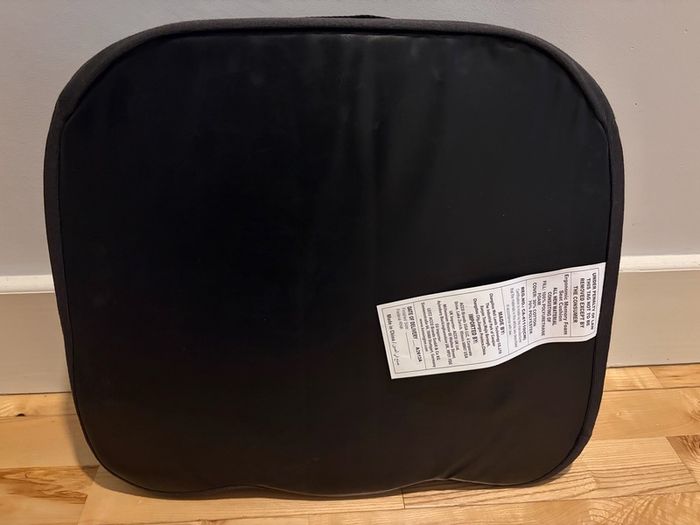 Seat cushion to support your back