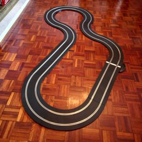 Scalextric NEW Basic Track Layout: New   ( set )
