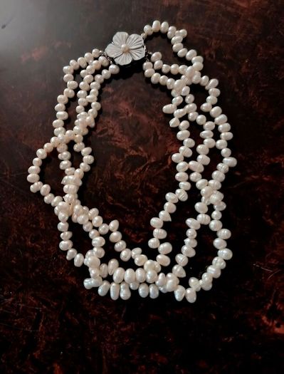 Freshwater Pearl necklace