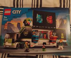 60388 Gaming Tournament Truck lego