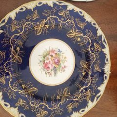 Royal Worchester, Signed Plate 1940, Set of Two, Wall hanging