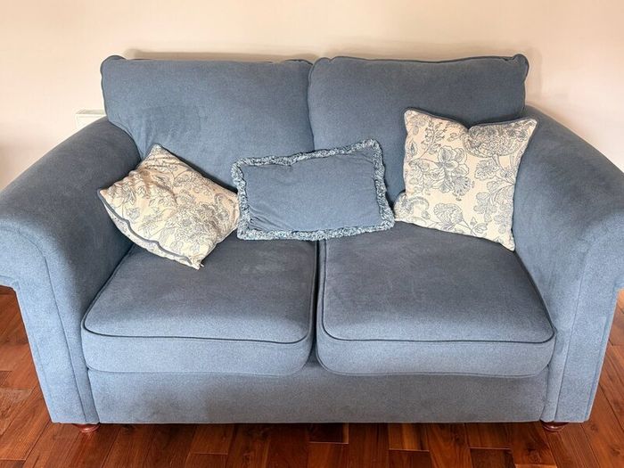 3 & 2 Seater sofa