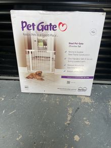 Pet gate