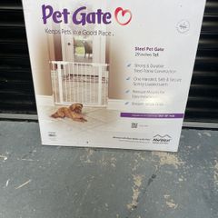Pet gate