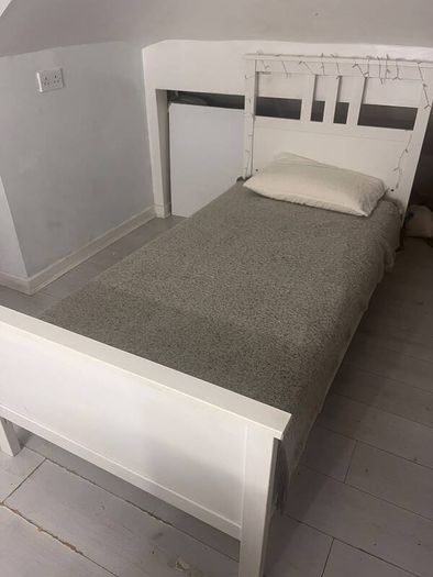 Single Bed