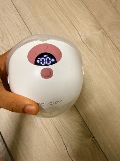 momscozy M5 breast pump