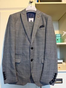 Marc Darcy Three piece Suit