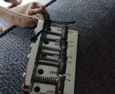 fender  jazz bass bridge