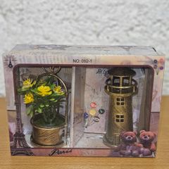 Plant and Lighthouse Giftset