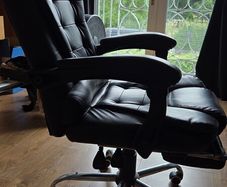 Gaming chair