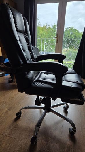 Gaming chair