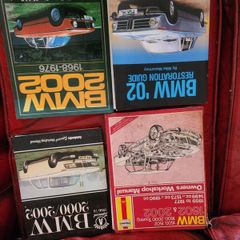 BMW 2002 books