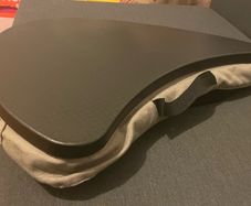 Laptop support tray