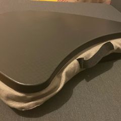 Laptop support tray