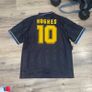 1993-1995 Manchester United away jersey, Mark Hughes 10 Image 2